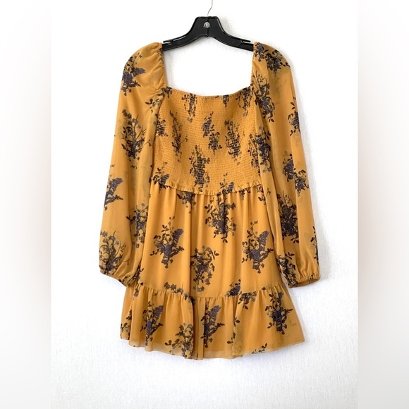 Aritzia Tempest Dress - Picture 3 of 11